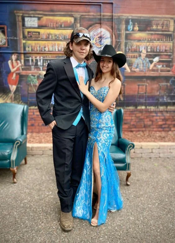 Crazy Deals summer dressElegant Sweetheart Neckline Blue Mermaid Prom Dress With Split Y6831 Crazy Deals summer dressElegant Sweetheart Neckline Blue Mermaid Prom Dress With Split Y6831