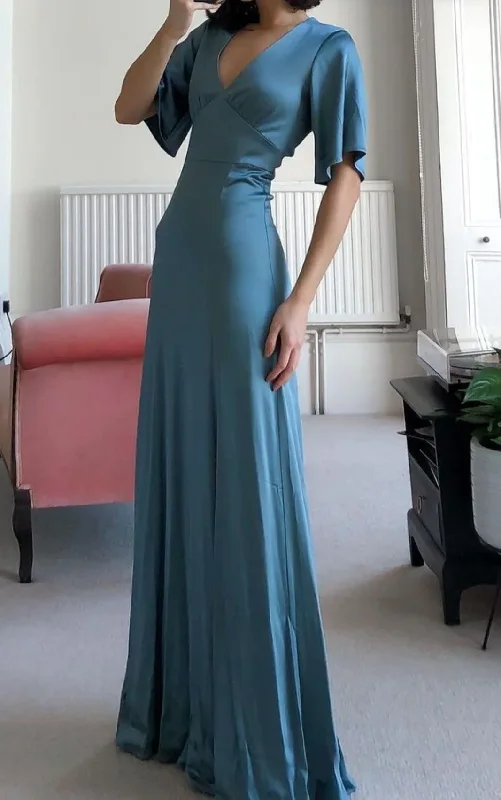 chic wrap dressA-Line V-Neck Floor-Length Prom Dress