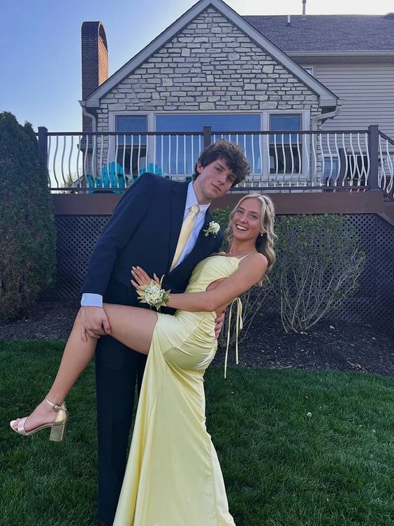 Flash Sale romantic dressFashion Yellow Sheath Prom Dress With Split  Y6848