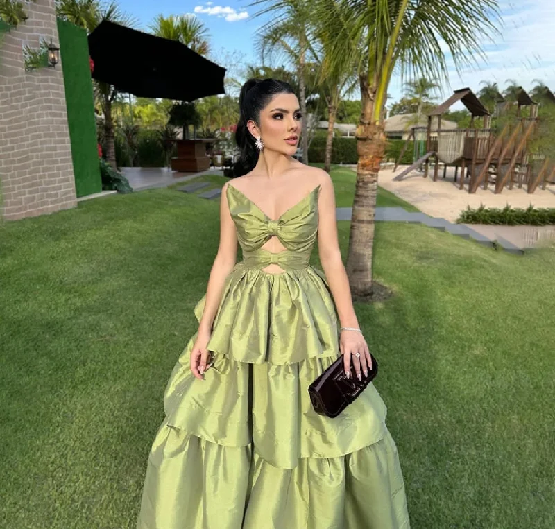 Fantastic Offers luxury dressSexy A-Line Prom Dress V Neck Sleeveless Tiered Evening Dresses for Women Long Formal Party Gowns Wedding Party Dress
