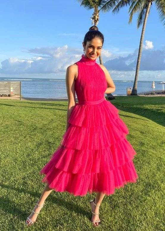 Daily Specials elegant maxi dressCharming A-line Tiered Tulle Midi-length Prom Dress Y7115 Daily Specials elegant maxi dressCharming A-line Tiered Tulle Midi-length Prom Dress Y7115