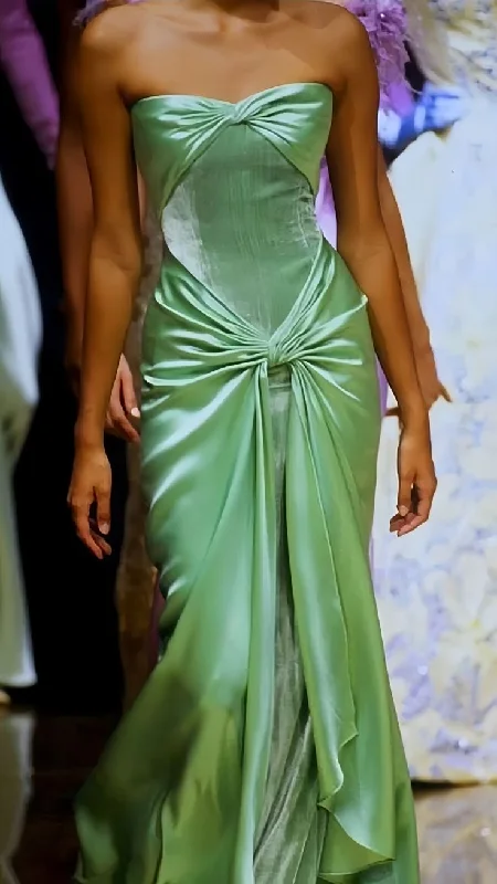 structured dressClassy Green Velvet Satin Prom Dress Strapless Evening Gown Y7725