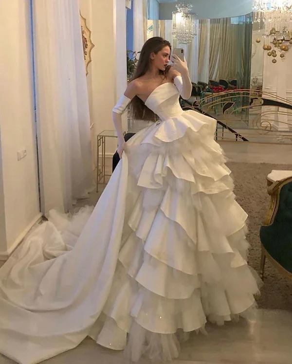 elegant shift dressGorgeous A Line Strapless White Long Wedding Gown Elegant Layered Ruffles Prom Evening Dress Y7632