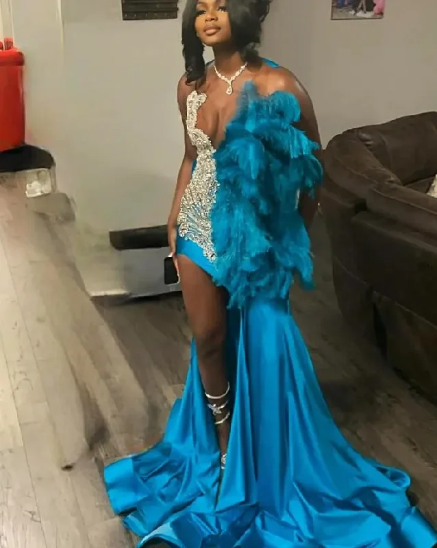 oversized dressSky Blue Short Prom Homecoming Dresses with Side Train Sparkly Luxury Diamond Crystal Feather Birthday Party Gown Black Girl