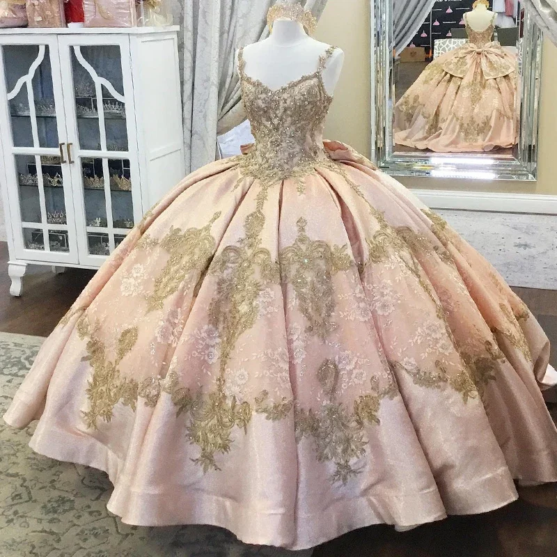 Don't Miss sleek dressLuxury Rose Gold Quinceanera Dresses 2024 Lace Appliqued Lace Crystal Ball Gown Vestidos 15 De Quinceañera 16 Sweet Don't Miss sleek dressLuxury Rose Gold Quinceanera Dresses 2024 Lace Appliqued Lace Crystal Ball Gown Vestidos 15 De Quinceañera 16 Sweet