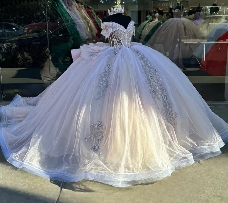 Deep Discounts comfy dressQuinceanera Dress Lace Applique Sequins Beading Mexican Sweet 16 Vestidos De XV 15 Anos Ball Gowns 2024 Deep Discounts comfy dressQuinceanera Dress Lace Applique Sequins Beading Mexican Sweet 16 Vestidos De XV 15 Anos Ball Gowns 2024