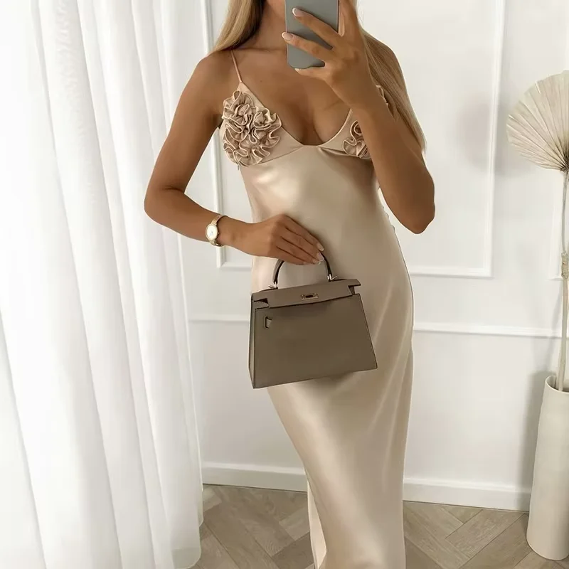 Don't Wait sleek midi dressHight Waist Layered Long Dress Sexy Sleeveless Solid Satin Party Dress Lady Elegant Floral V-neck Spaghetti Straps Dress Don't Wait sleek midi dressHight Waist Layered Long Dress Sexy Sleeveless Solid Satin Party Dress Lady Elegant Floral V-neck Spaghetti Straps Dress