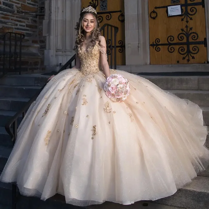 Final Clearance stylish party dressGlitter Champagne Quinceanera Dress Mexican Lace Florals Sweet 15 Dress Sequin Vestidos Para Xv Birthday Party Plus Size Final Clearance stylish party dressGlitter Champagne Quinceanera Dress Mexican Lace Florals Sweet 15 Dress Sequin Vestidos Para Xv Birthday Party Plus Size