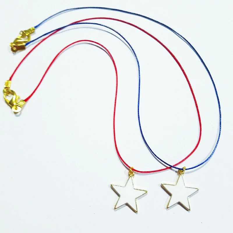 shift dressStar Necklace