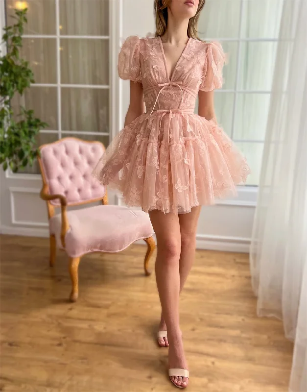 Best Seller denim dressLace V-neck Homecoming Dresses for Teens Short Sleeve Mini Dress Appliques Lace-up Puffy Backless A-line Formal Ball Party Gowns Best Seller denim dressLace V-neck Homecoming Dresses for Teens Short Sleeve Mini Dress Appliques Lace-up Puffy Backless A-line Formal Ball Party Gowns