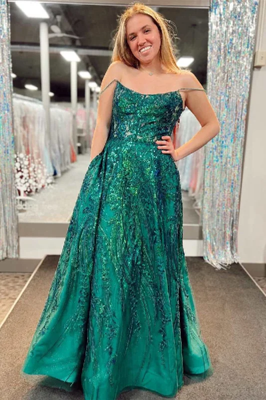 pleated maxi dressEmerald Green Appliques Lace-Up A-Line Prom Gown