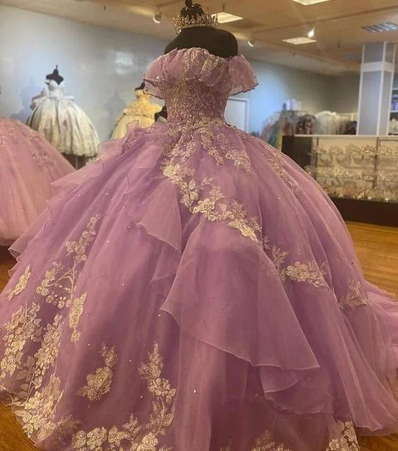 oversized dressA-line Tulle Ball Gown Puffy Sweet 16 Dress Birthday Dress