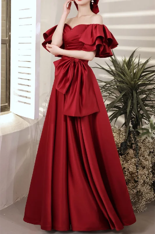 form-fitting dressA-Line Burgundy Off-the-Shoulder Bow Prom Gown